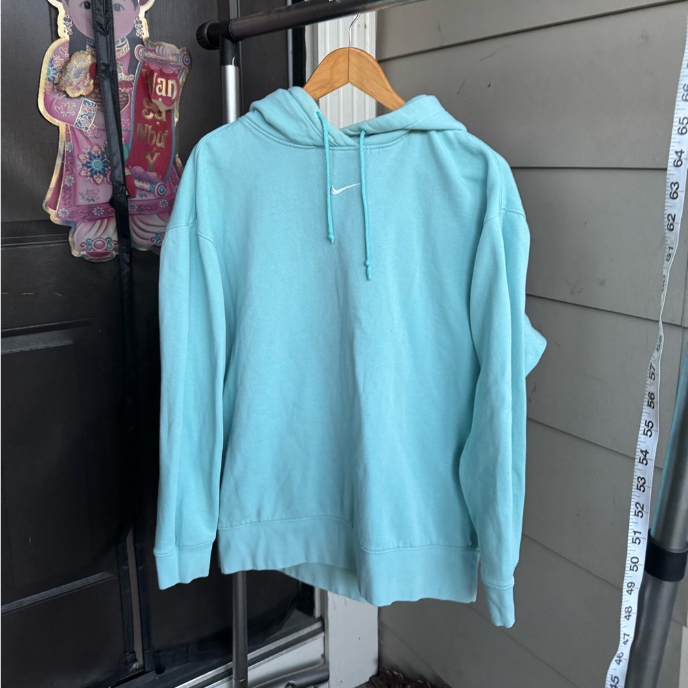 Nike Center Swoosh Hoodie Light Blue